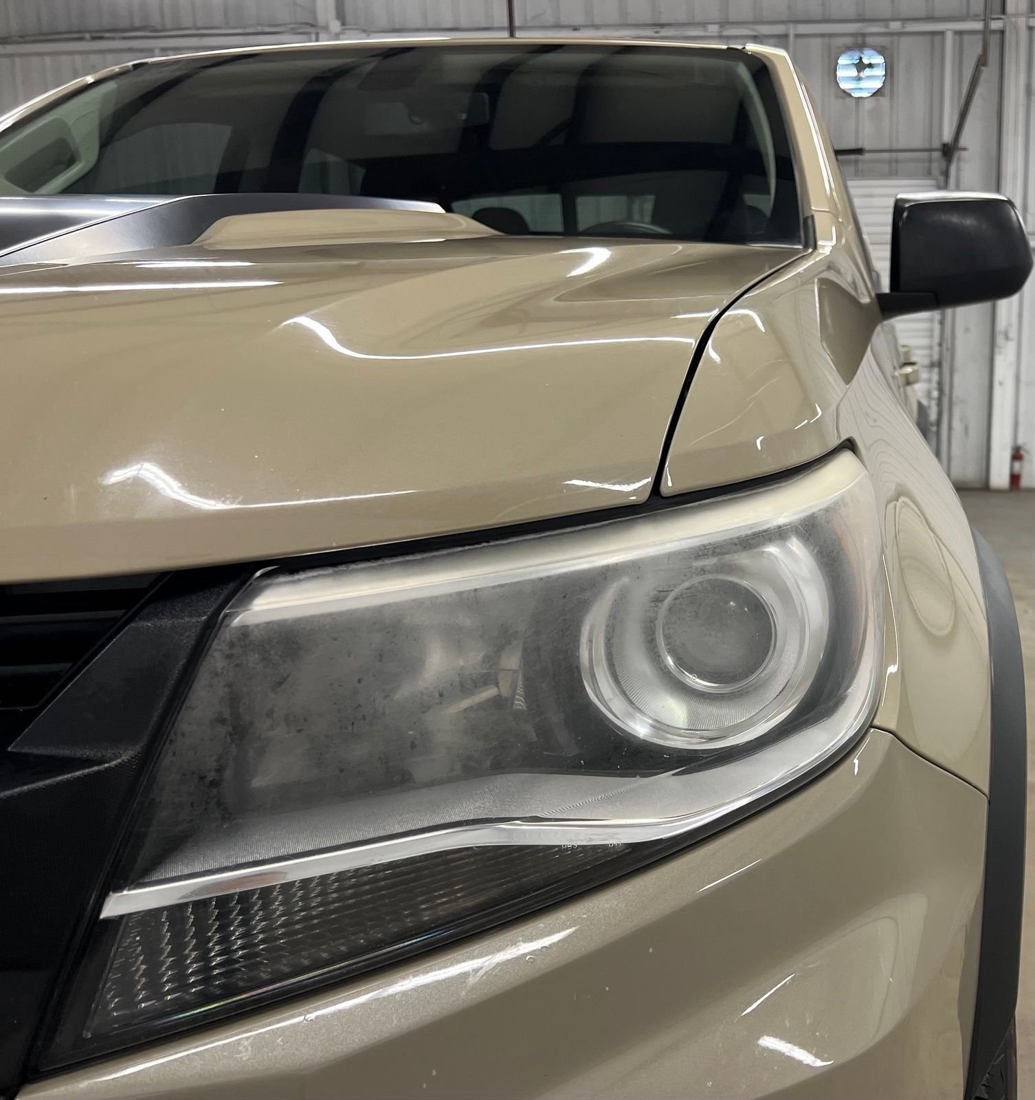 Used 2021 Beige Chevrolet ZR2 image 9