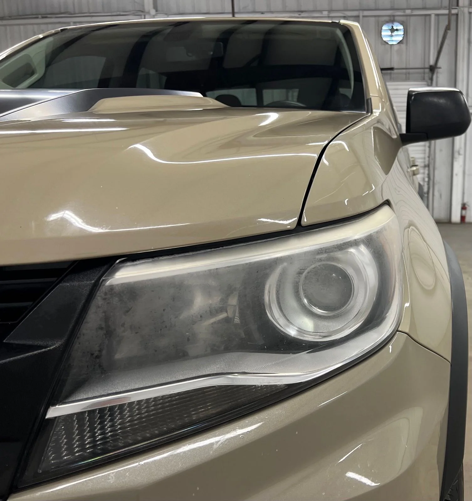 Used 2021 Beige Chevrolet ZR2 image 9