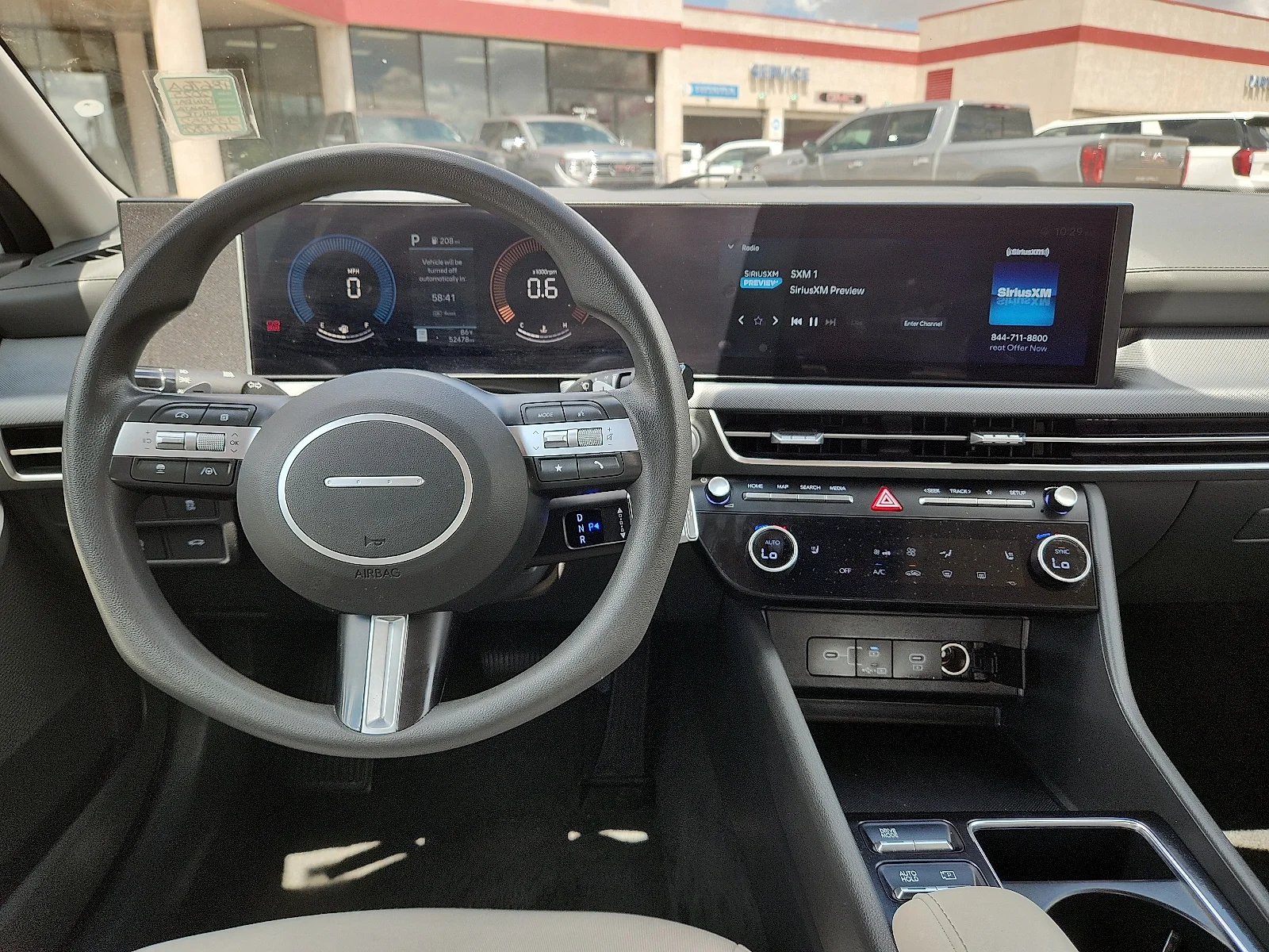 Used 2025 White Hyundai SEL image 10