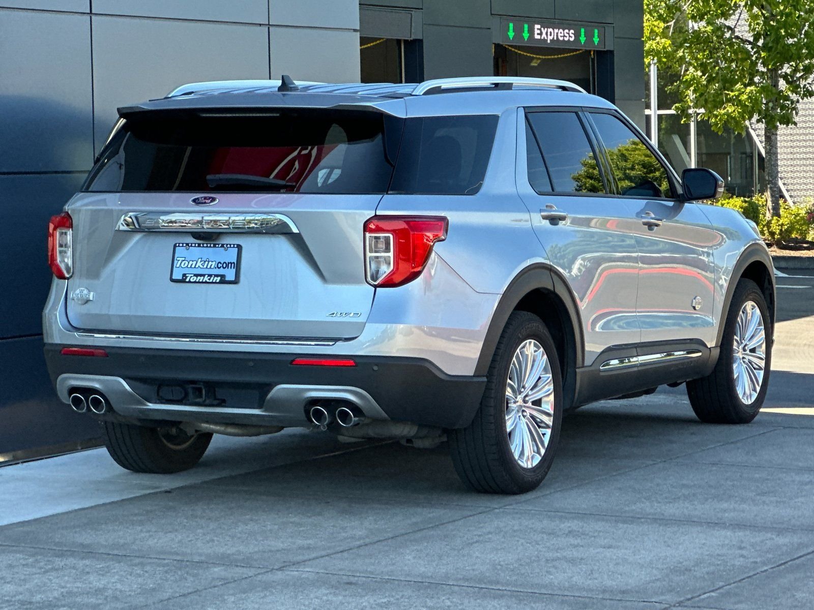 Used 2021 Silver Metallic Ford King Ranch image 3