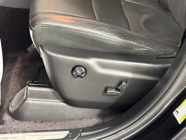 Used 2018 Black Dodge R/T image 21