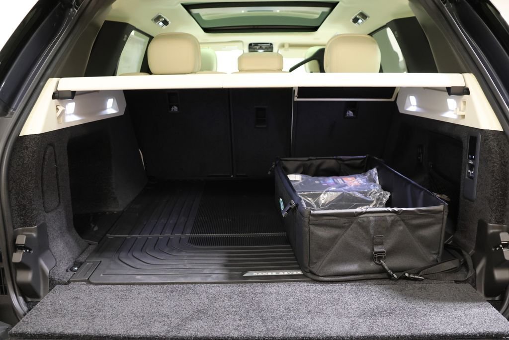 2026 Land Rover Range Rover SE - Photo 46