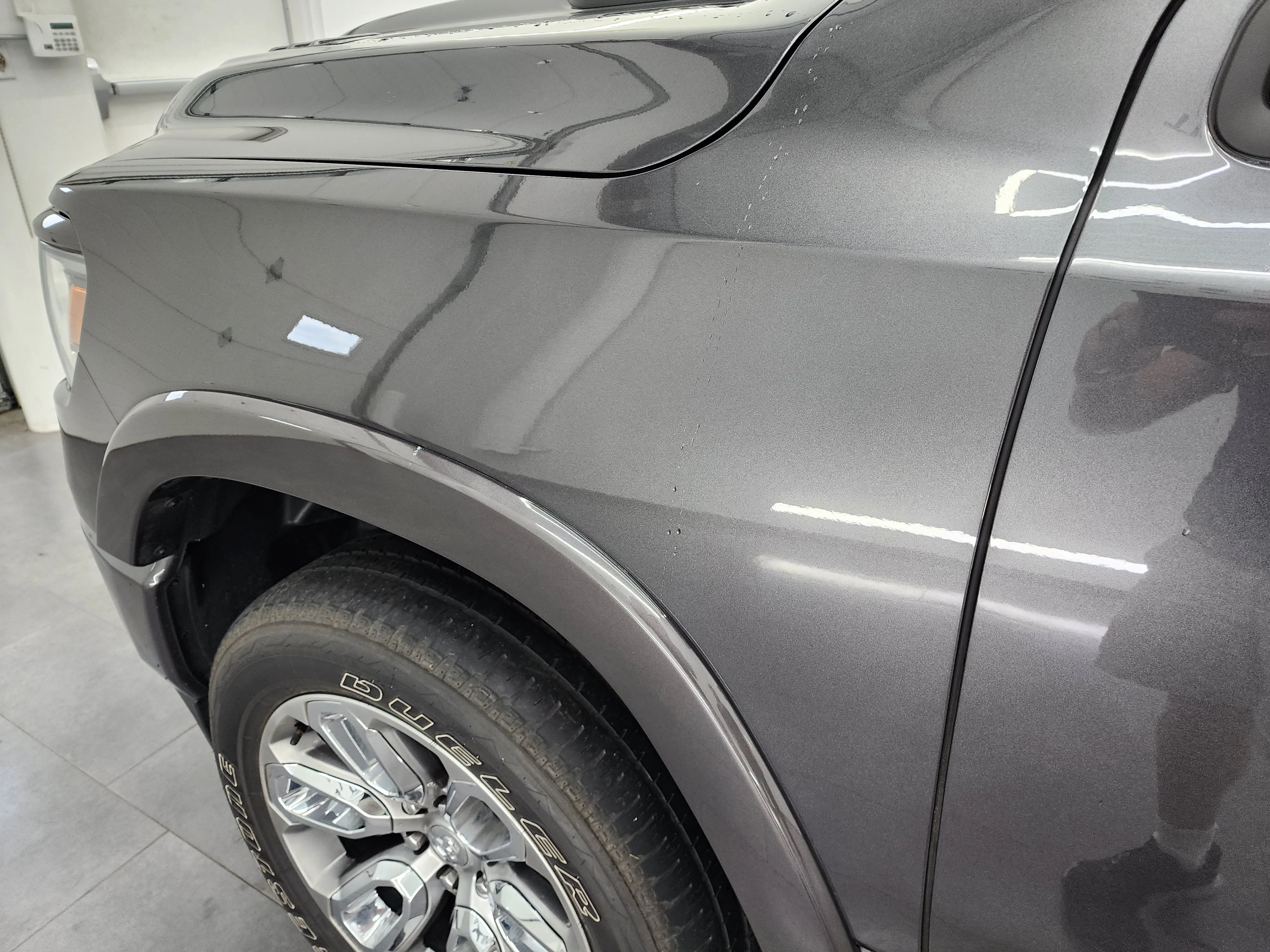 Used 2022 Granite Crystal Metallic Clearcoat Ram Laramie image 33
