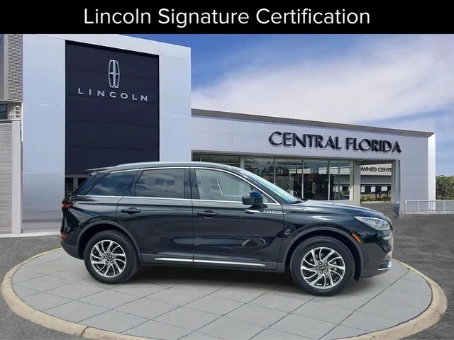 2022 Lincoln Corsair Standard
