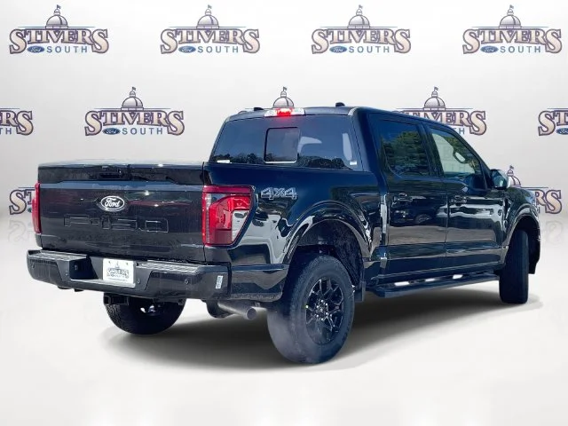 New 2026 Black Ford XLT image 3