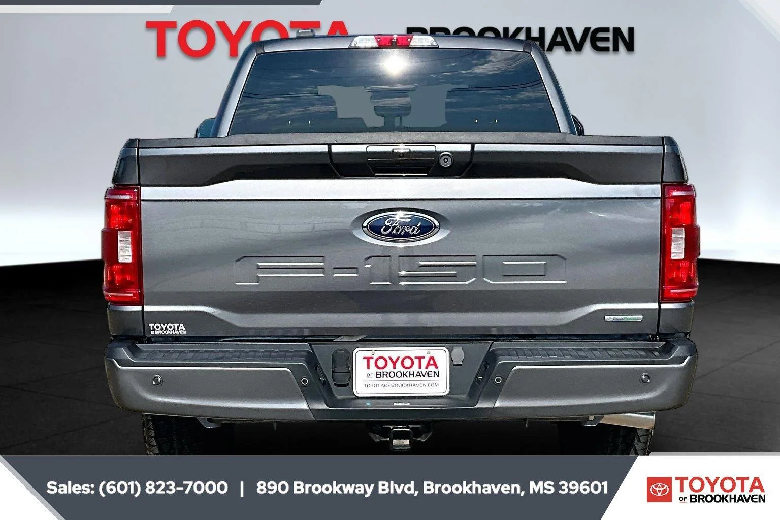 Used 2023 Carbonized Gray Ford XLT image 4