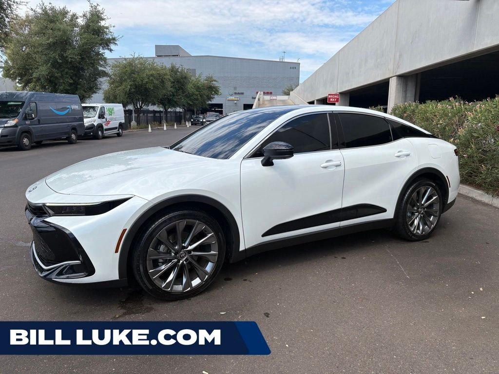 Used 2026 White Toyota Limited image 1