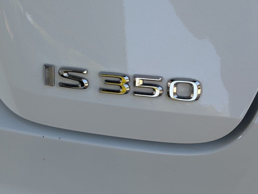 Used 2023 White Lexus F SPORT image 34