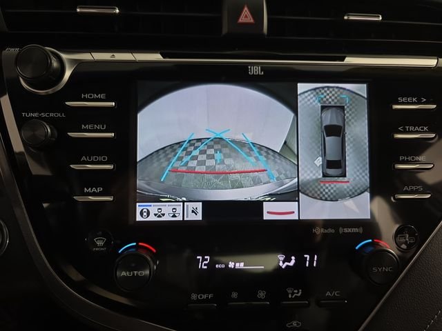 2018 Toyota Camry XSE - Photo 14