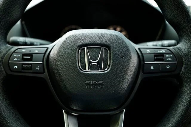 New 2026 Urban Gray Pearl Honda LX image 10