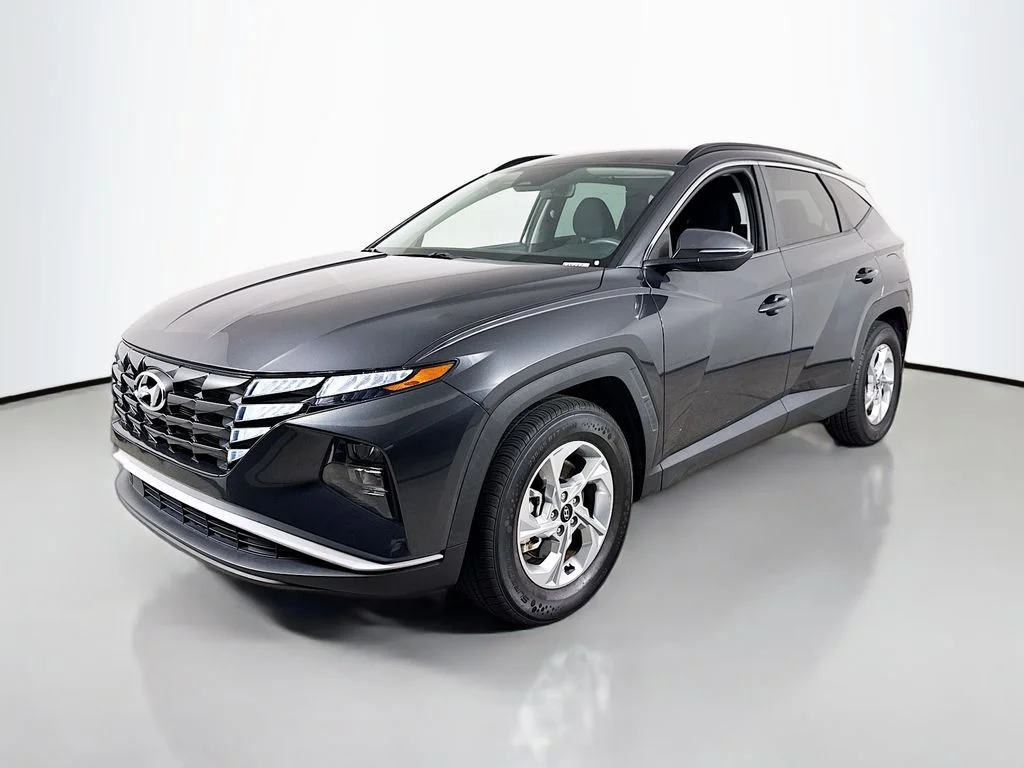 Used 2022 Portofino Gray Hyundai SEL image 8