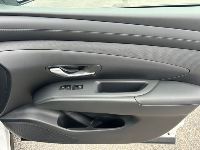 New 2026 White Hyundai SEL Plus AWD image 9