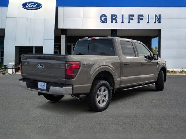 New 2026 Marsh Gray Ford XLT image 4