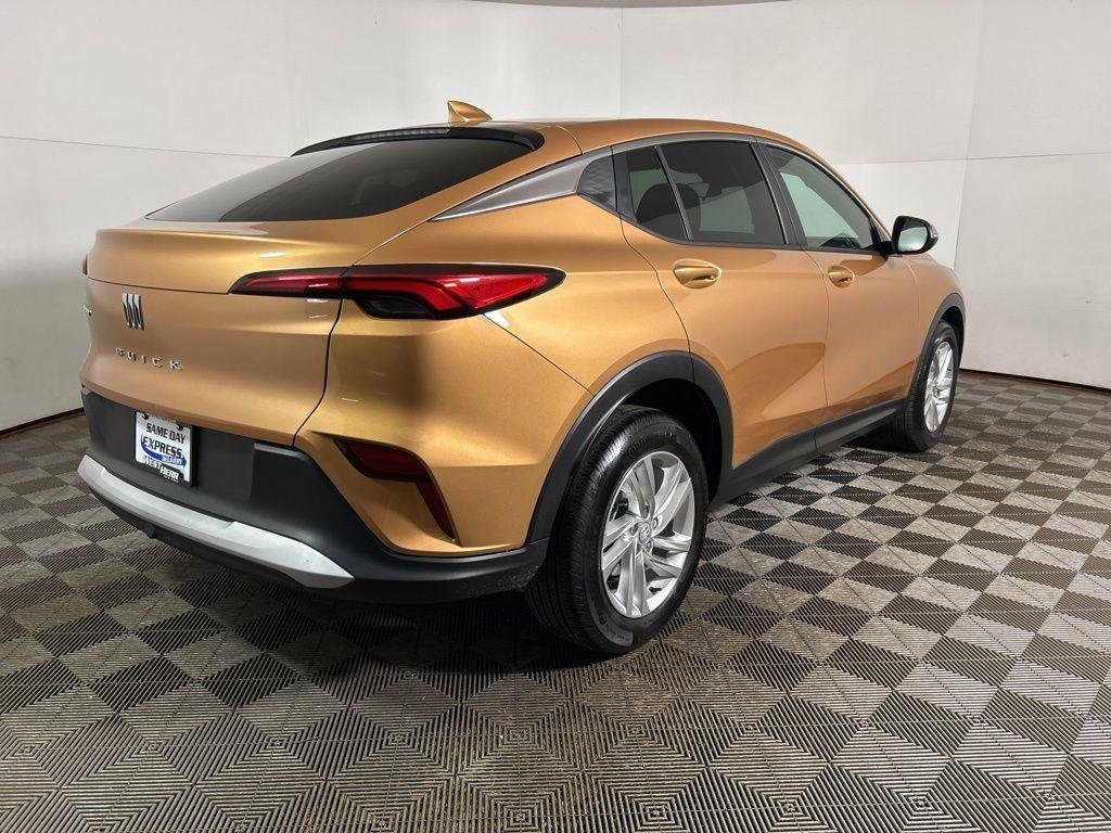 Used 2024 Copper Buick Preferred image 6