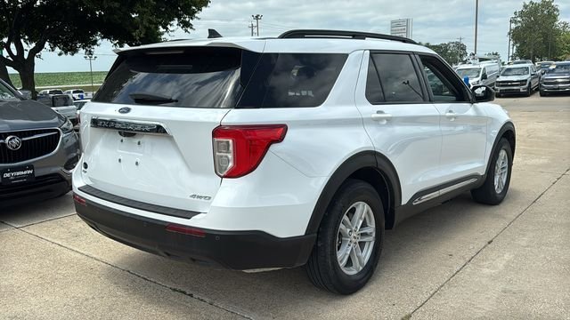 Used 2021 White Ford XLT image 16