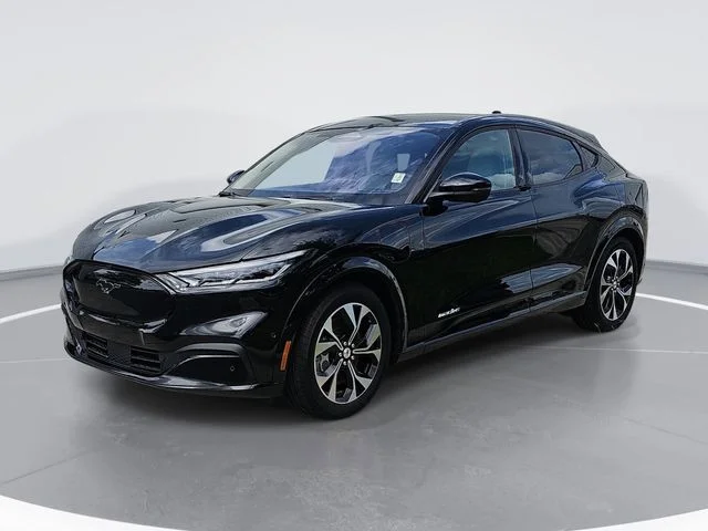 Used 2023 Black Ford Premium image 7