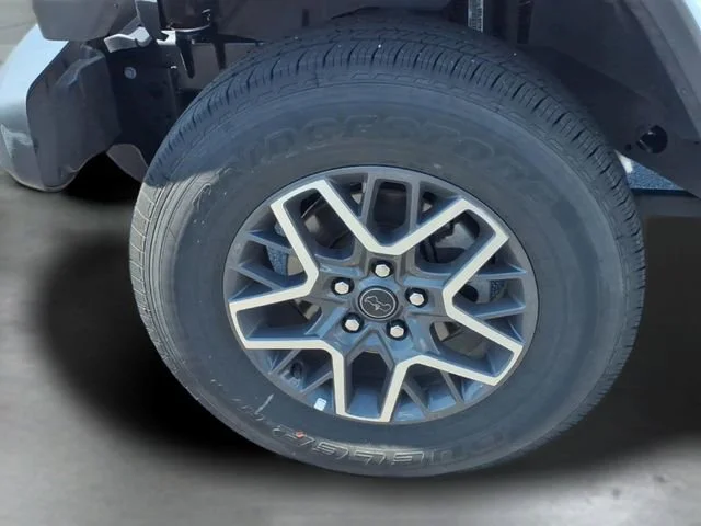 Used 2026  Jeep Sahara image 16