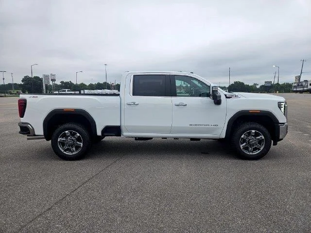 New 2026 Summit White GMC SLT image 6