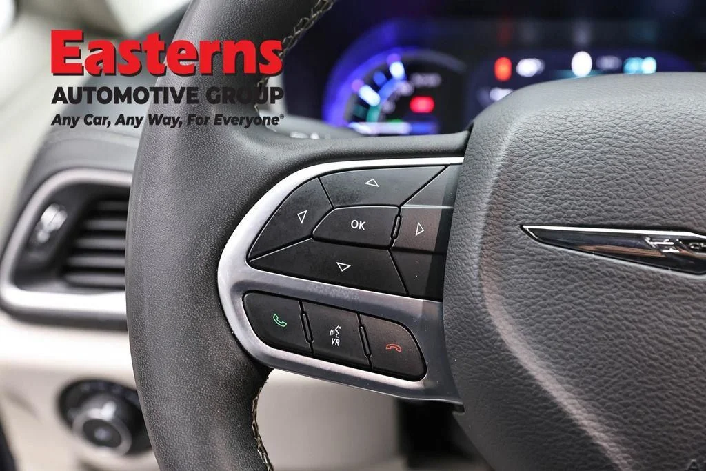 Certified Used 2023 Blue Chrysler Touring L image 17