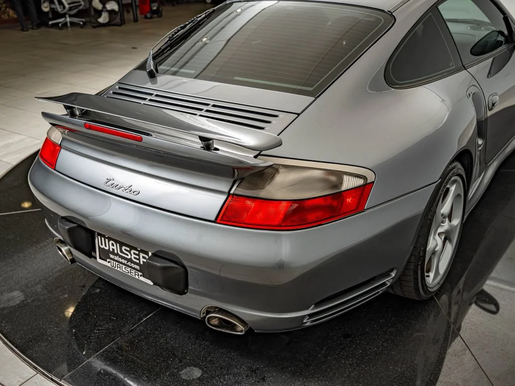 Used 2003 Seal Grey Porsche  image 21