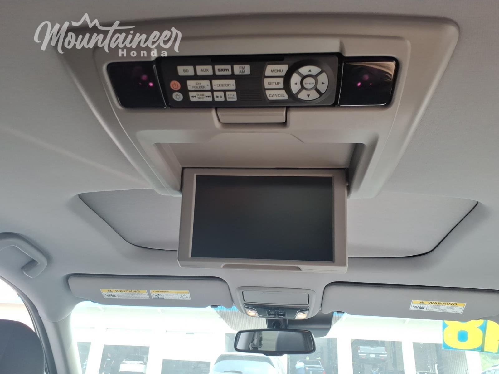 Used 2018 Modern Steel Metallic Honda Elite image 24