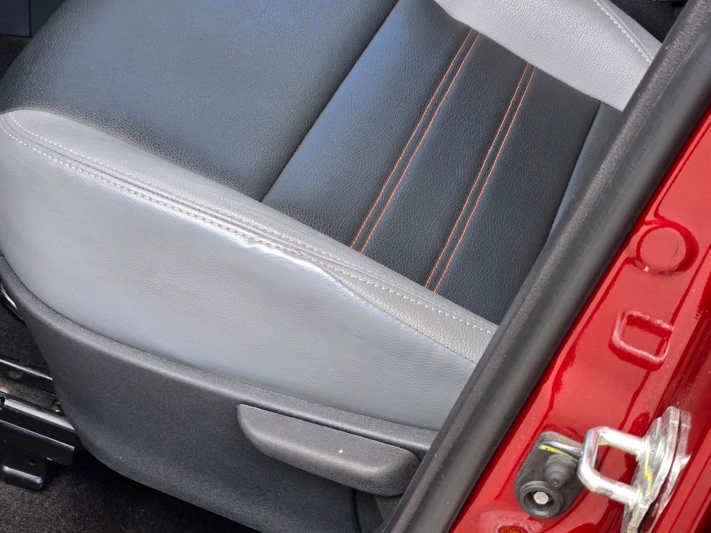 2024 Nissan Kicks SR - Photo 31
