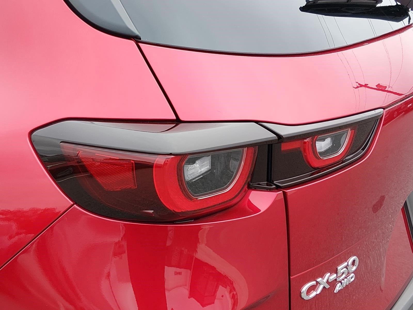 Used 2025 Soul Red Crystal Metallic Mazda 2.5 S Preferred Package image 13