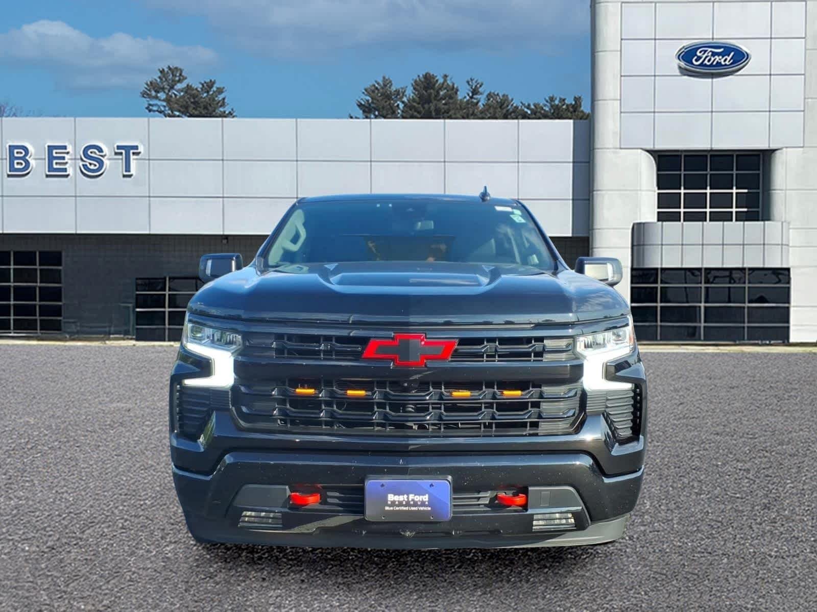 Used 2022 Black Chevrolet RST image 10