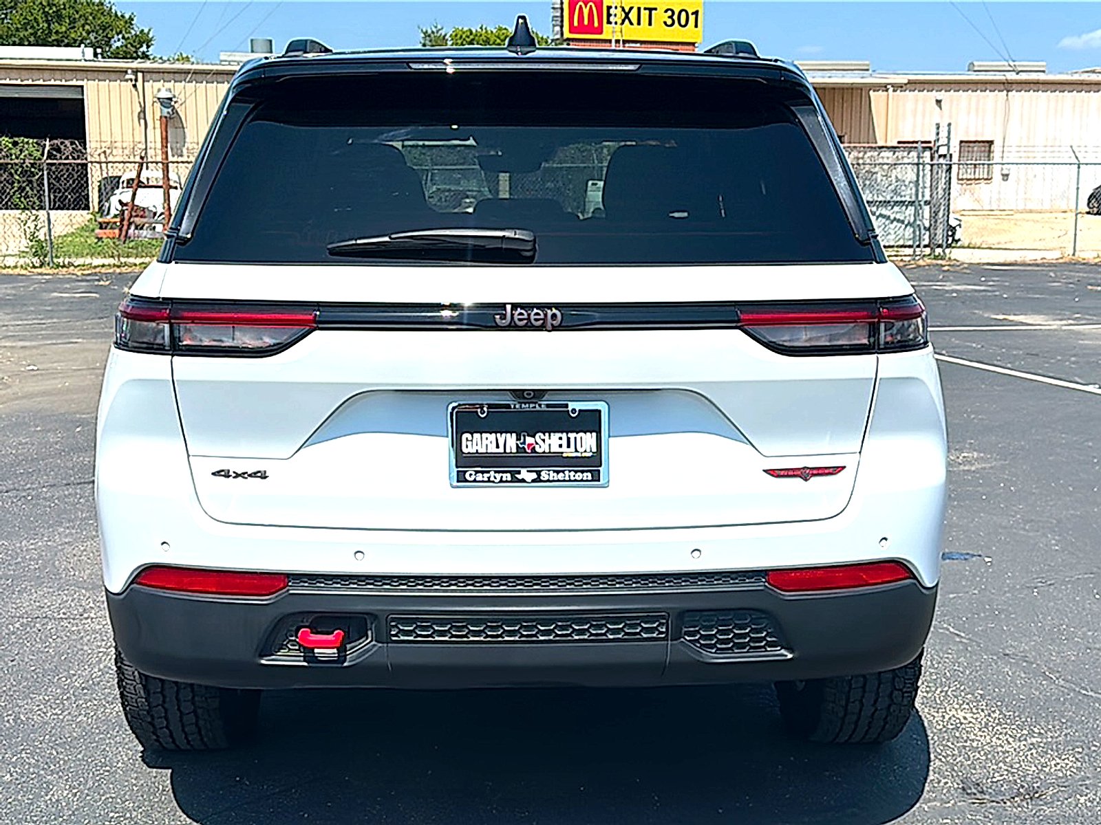 Used 2022 Bright White Clearcoat Jeep Trailhawk 4x4 image 7