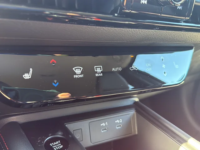 2026 Nissan KICKS SR AWD - Photo 30