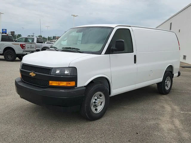New 2026 White Chevrolet Work Van image 3