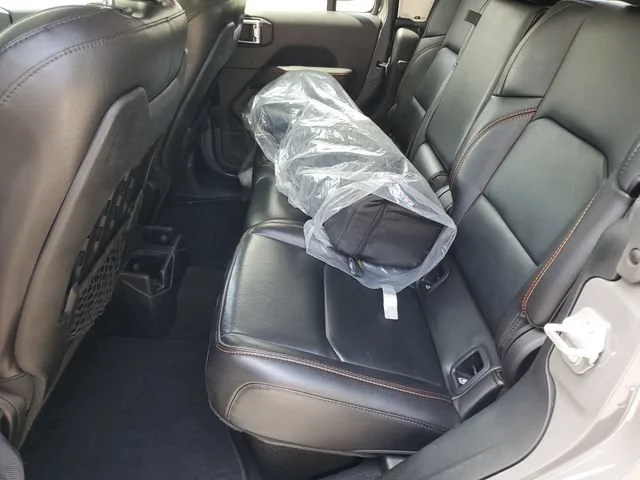 Used 2021 Sting-gray Clearcoat Jeep Mojave image 23