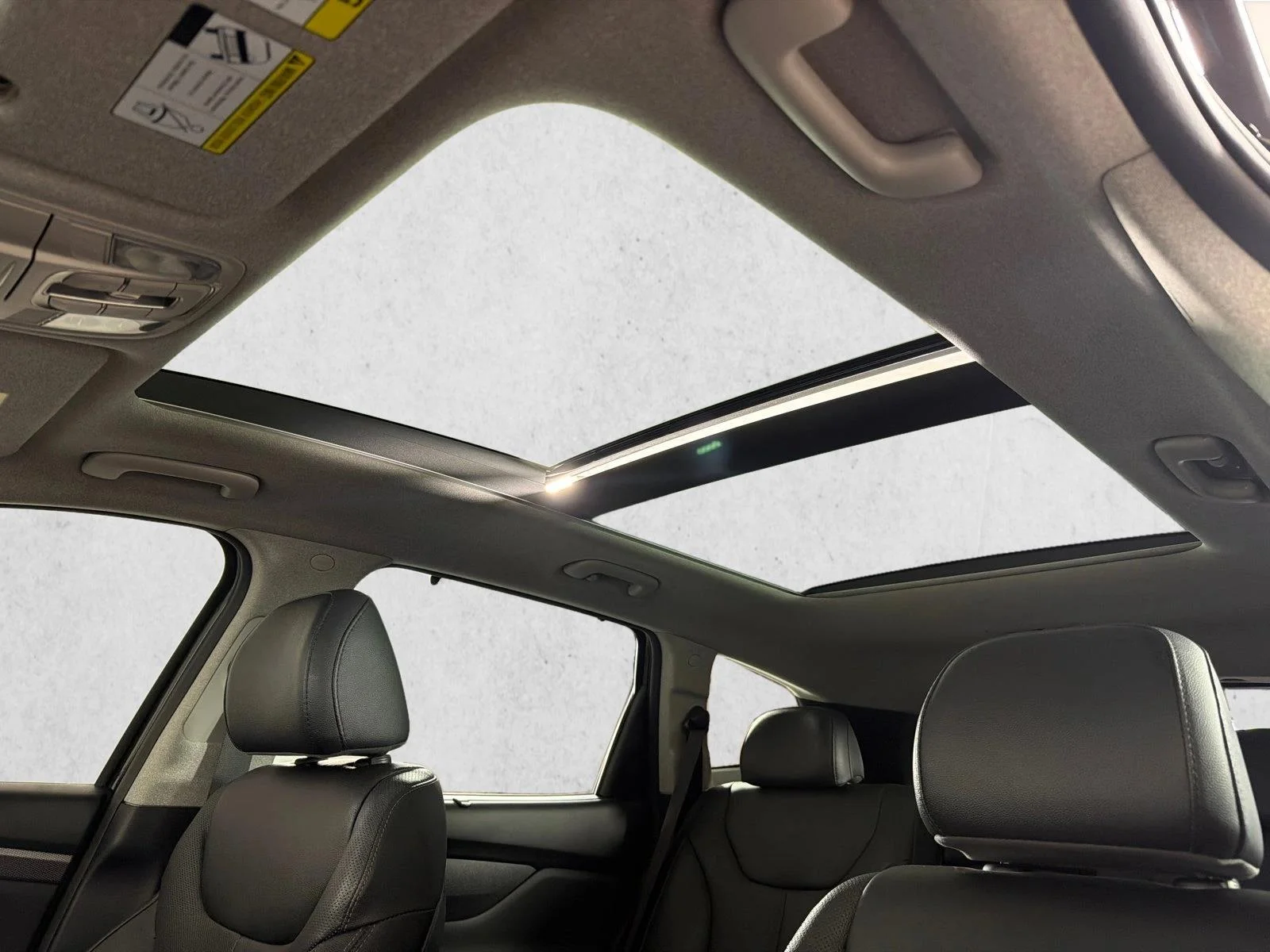 Used 2020 Gray Hyundai Limited image 2
