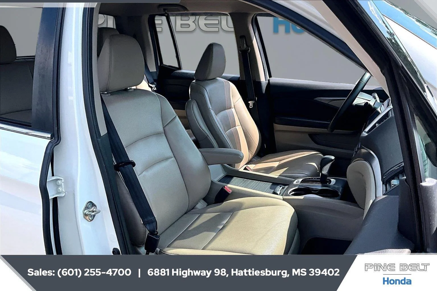 Used 2017 White Diamond Pearl Honda RTL-T image 6