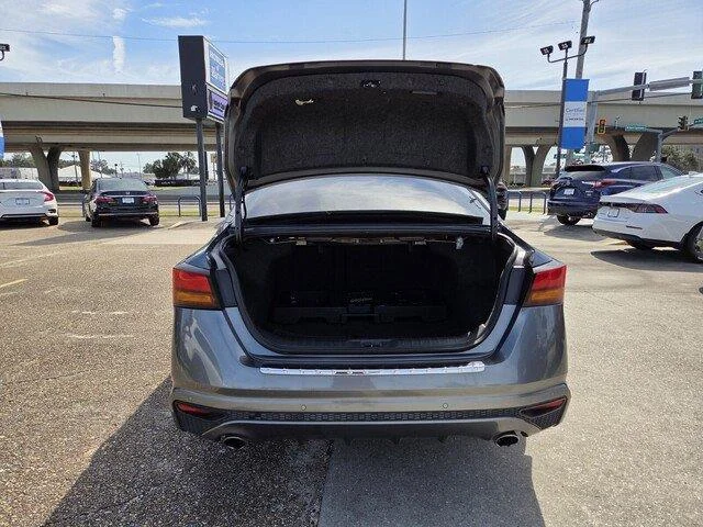 Used 2021 Gun Metallic Nissan 2.5 SR image 27