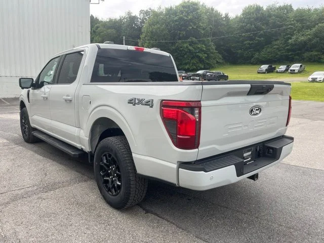 Used 2024  Ford XLT image 8