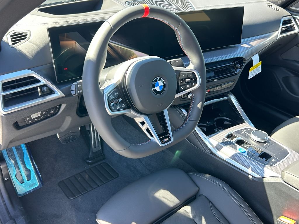 New 2026 White Metallic BMW M60 image 13