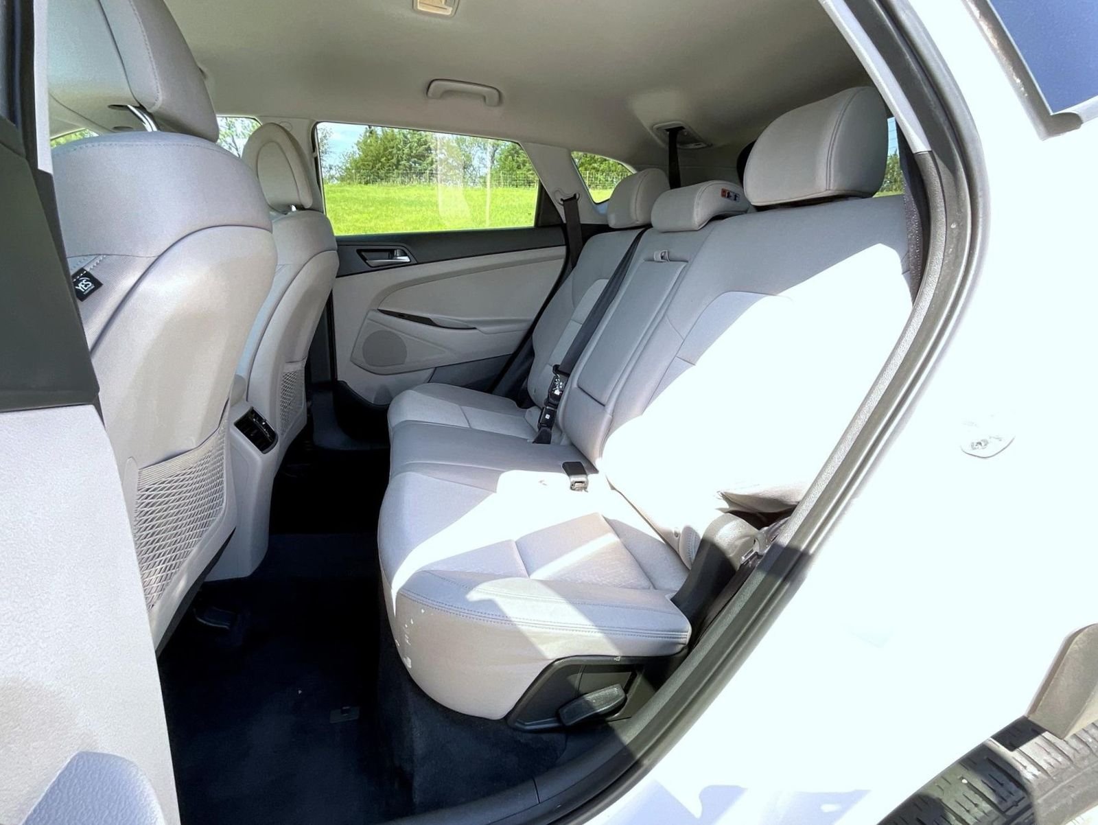 Certified Used 2017 White Hyundai Eco image 20