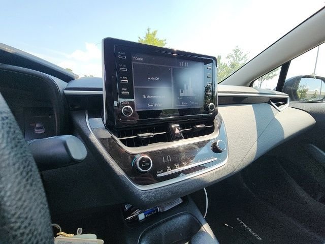Used 2020 Blue Toyota LE image 24