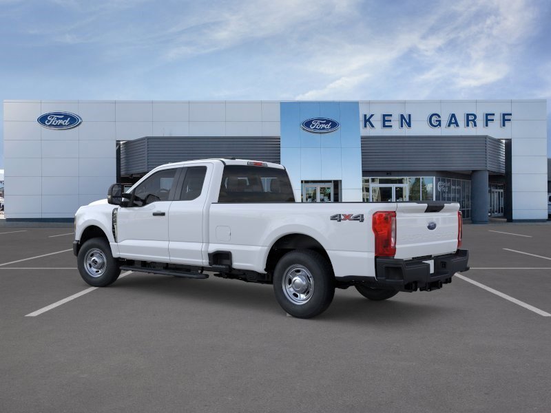 New 2026 Oxford White Ford XL image 4