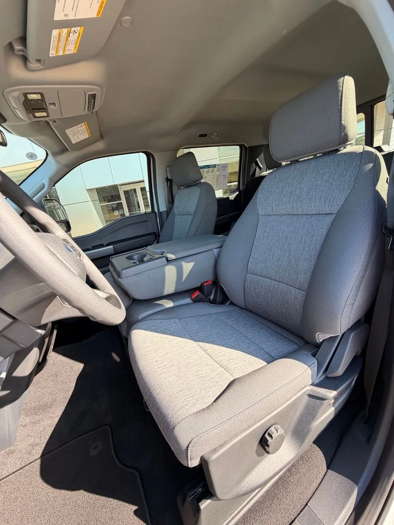 New 2026 Avalanche Ford F-350® XL image 9