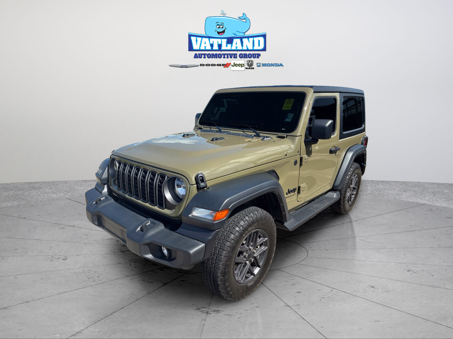 Used 2025 Green Jeep Sport S image 1