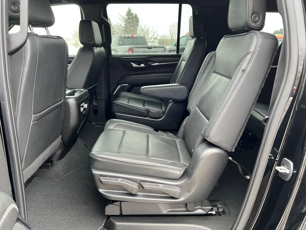 Used 2022 Onyx Black GMC Denali image 13
