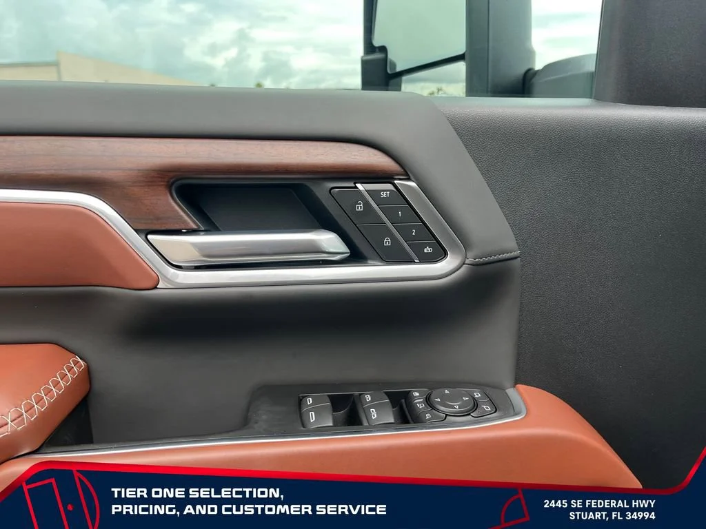 New 2026 Glacier White Tricoat GMC Denali Ultimate image 22