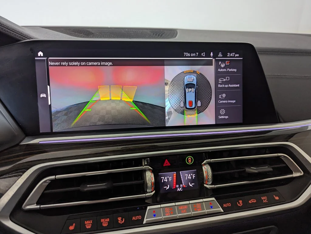 Certified Used 2020 Gray BMW xDrive40i image 10
