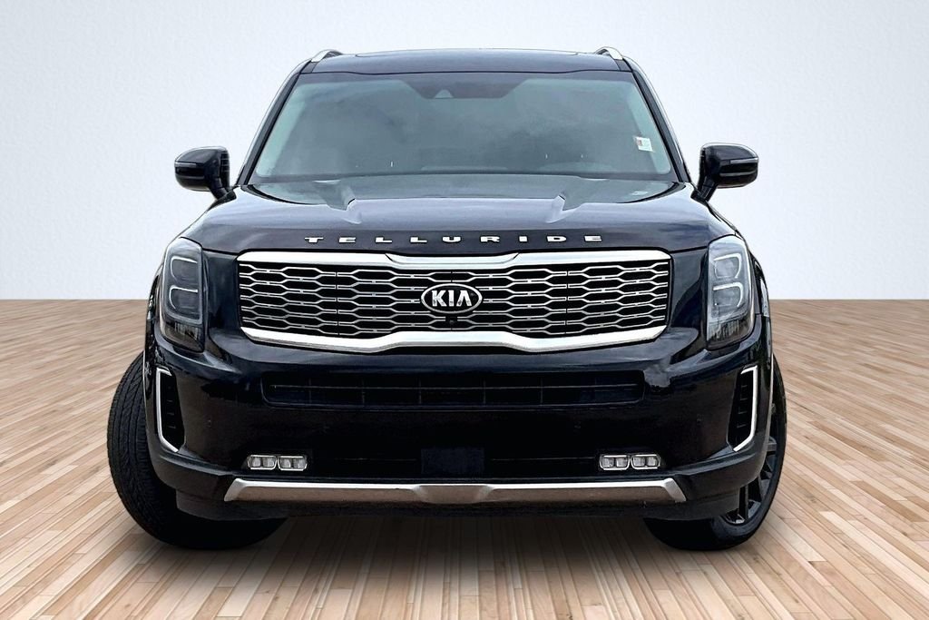 Used 2020 Black Kia SX image 3