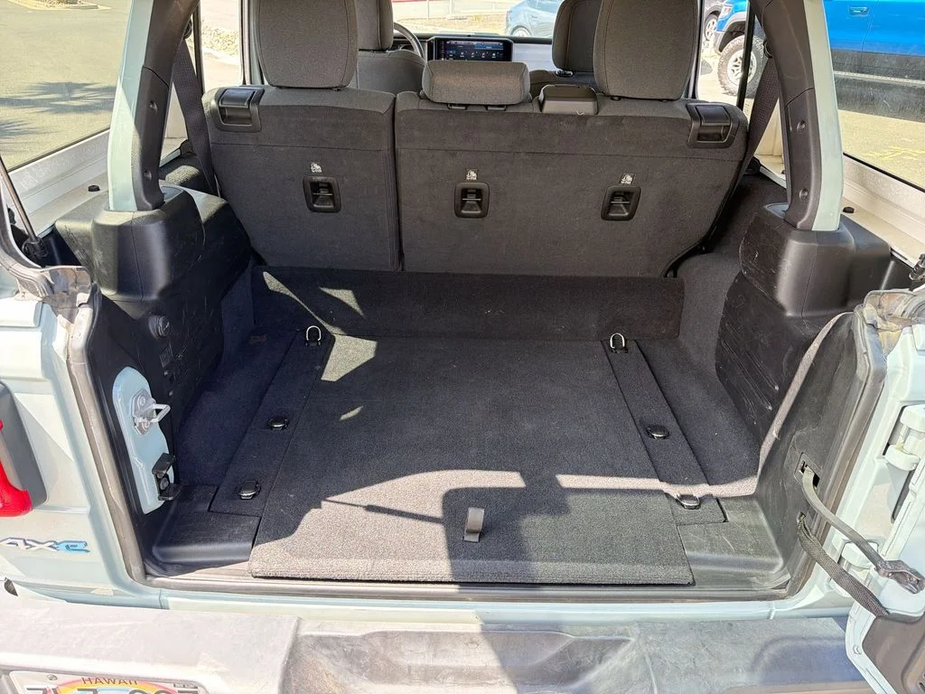 Used 2024 Gray Jeep Sahara 4xe image 19
