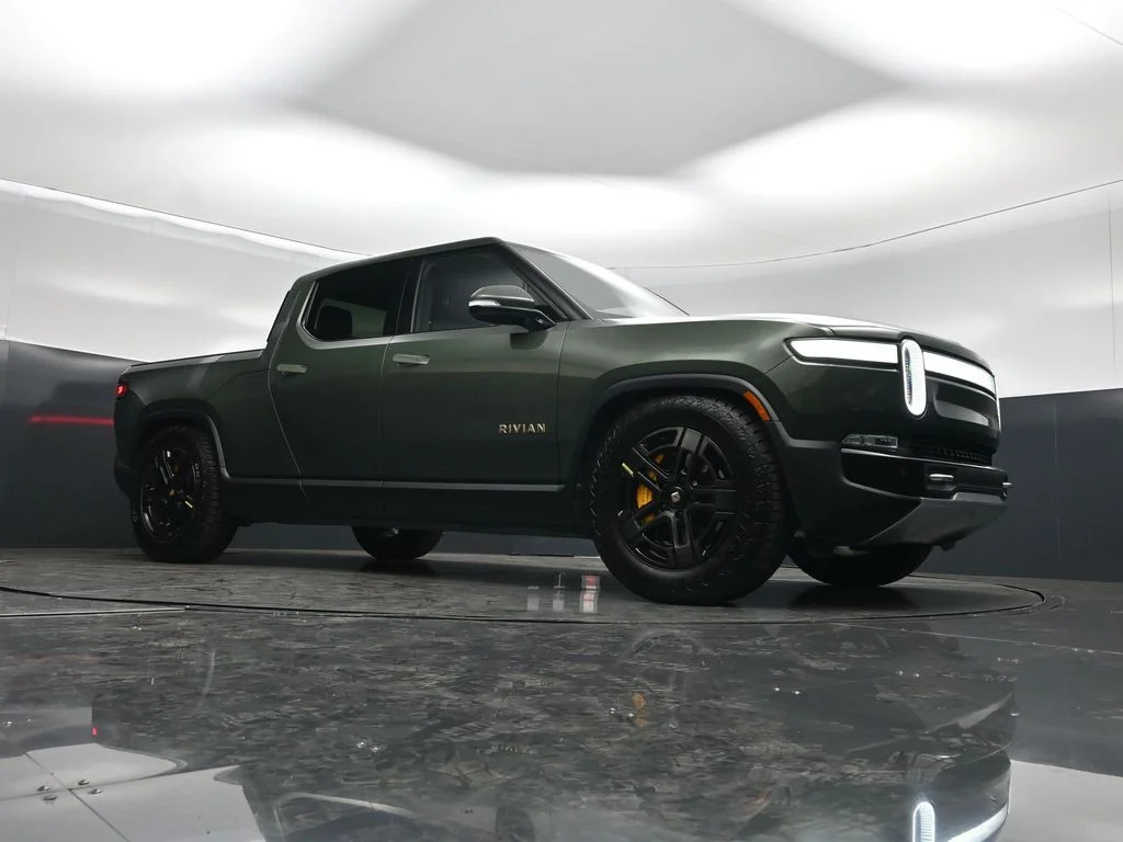 Certified Used 2022 Green Rivian Adventure image 4