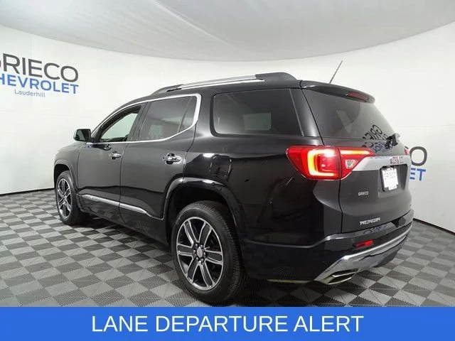 Used 2018 EBONY TWILIGHT METALLIC GMC Denali image 9