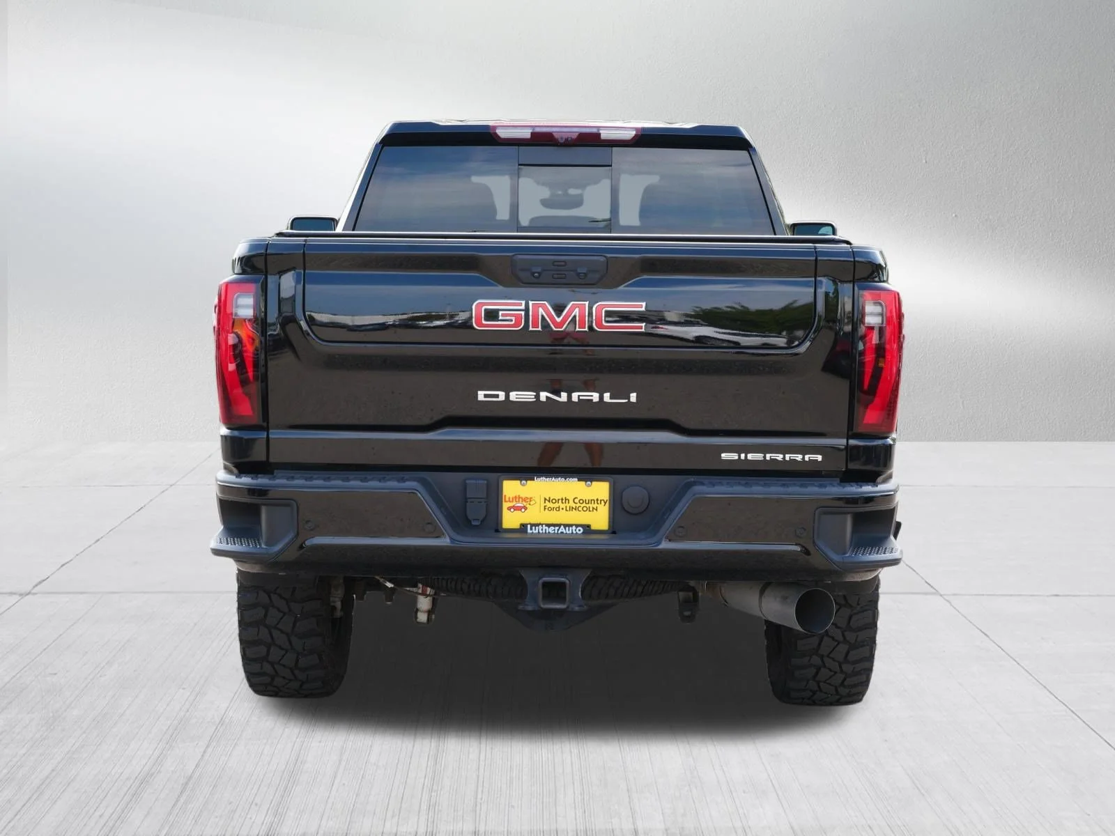 Certified Used 2024 Onyx Black GMC Denali image 6
